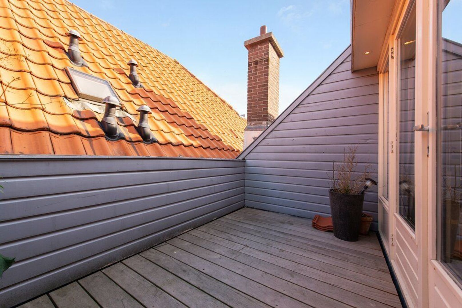 2e De Riemerstraat 75 .