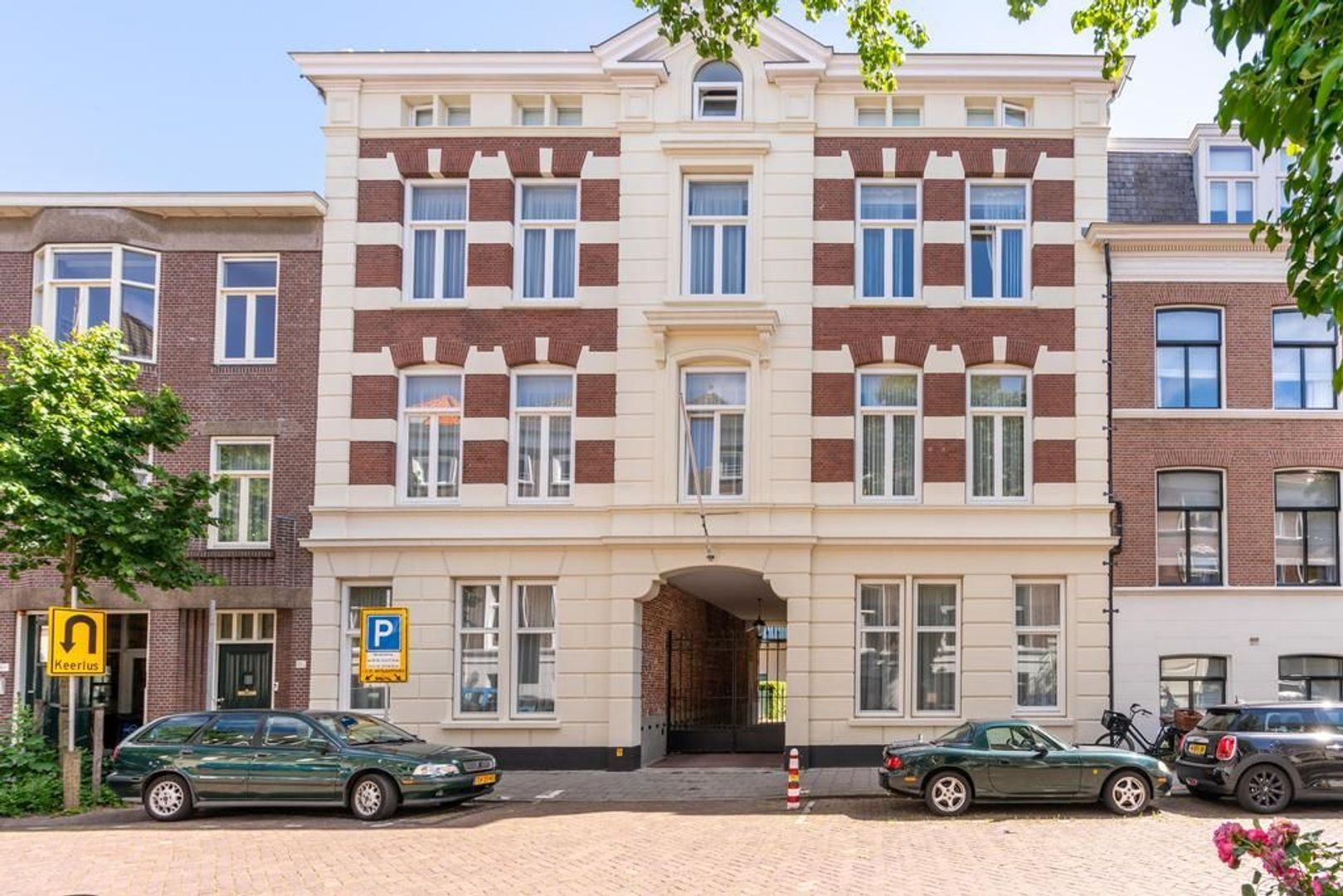 Balistraat 75 .