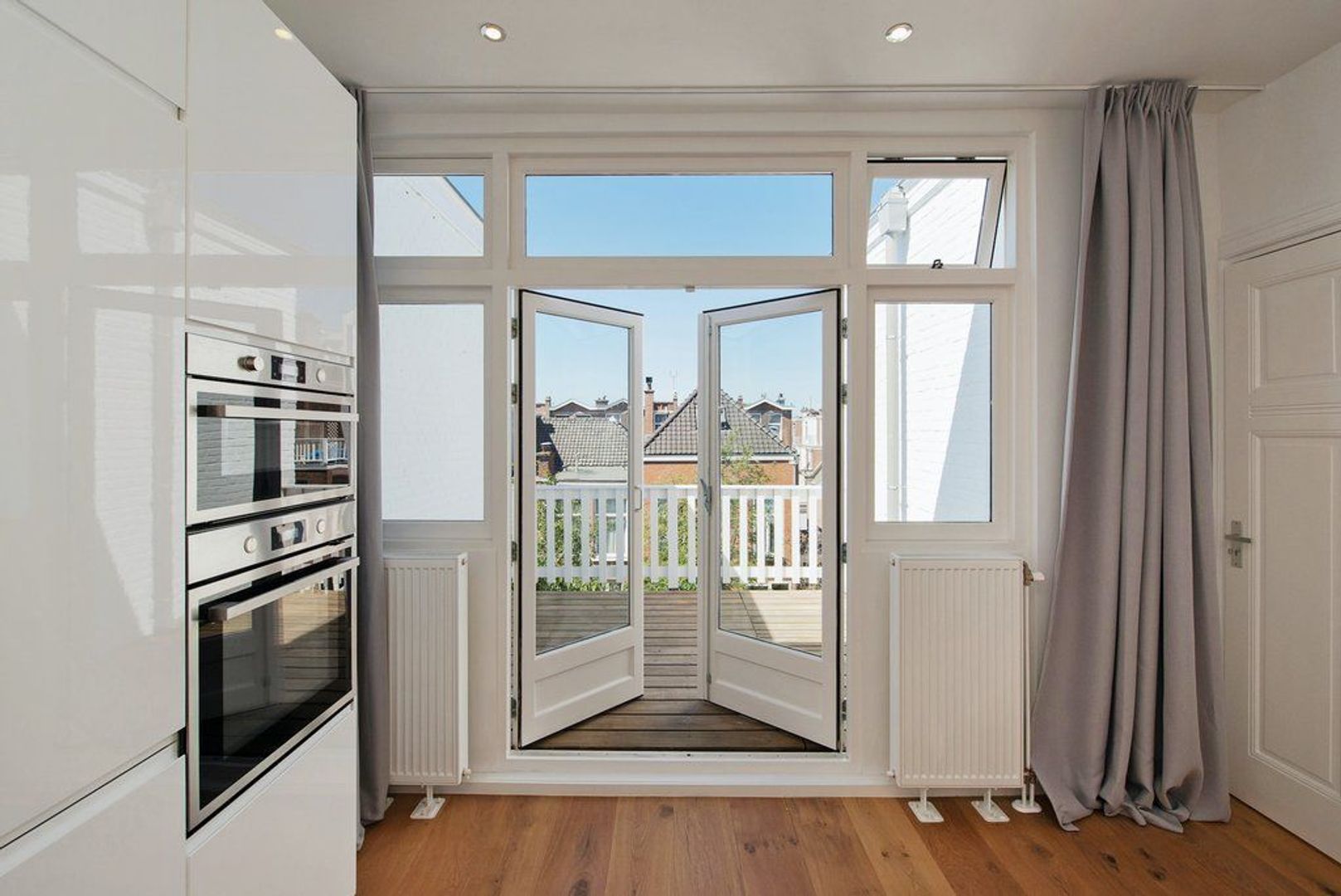 Van Boetzelaerlaan 96 B.