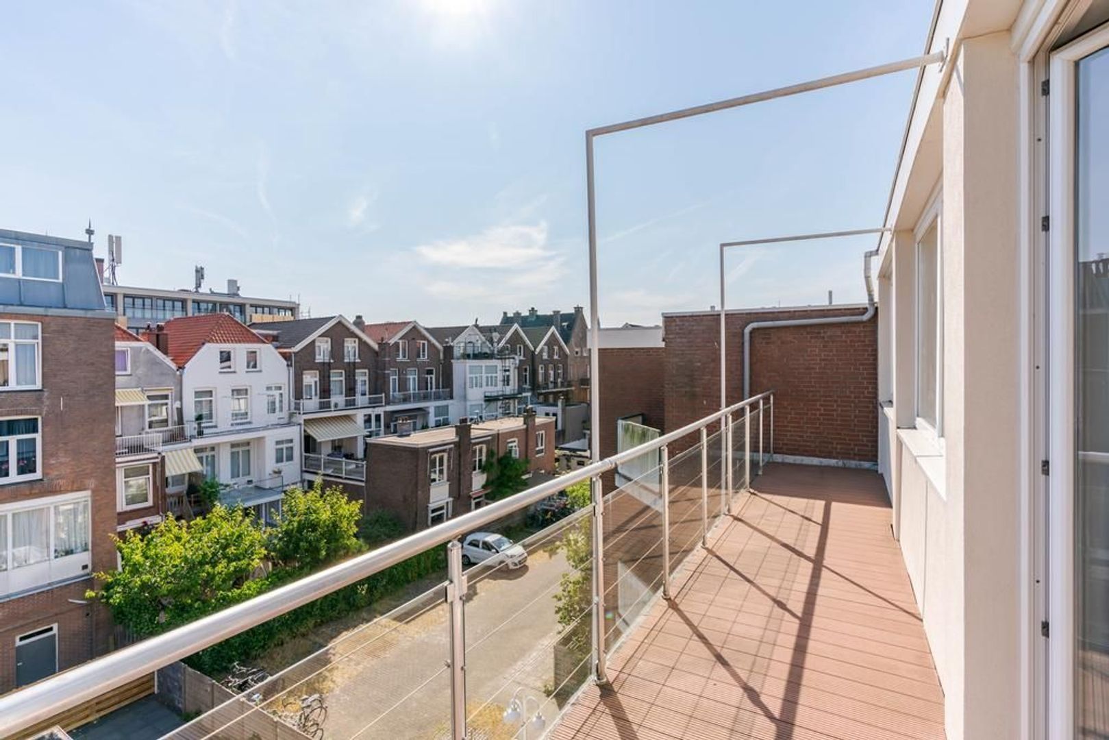 Van Kinsbergenstraat 25 .