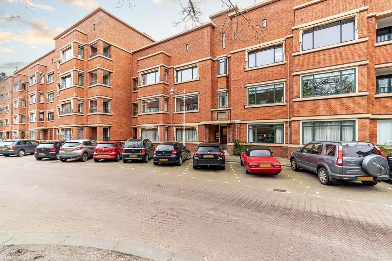 Louis Couperusplein 36