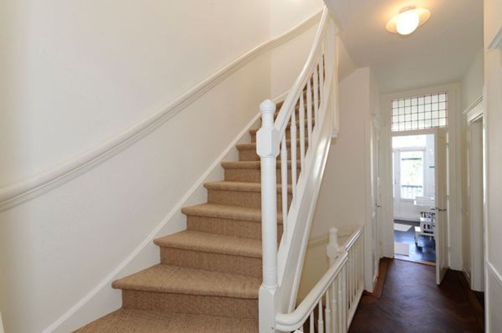 Van Beverningkstraat 146 .