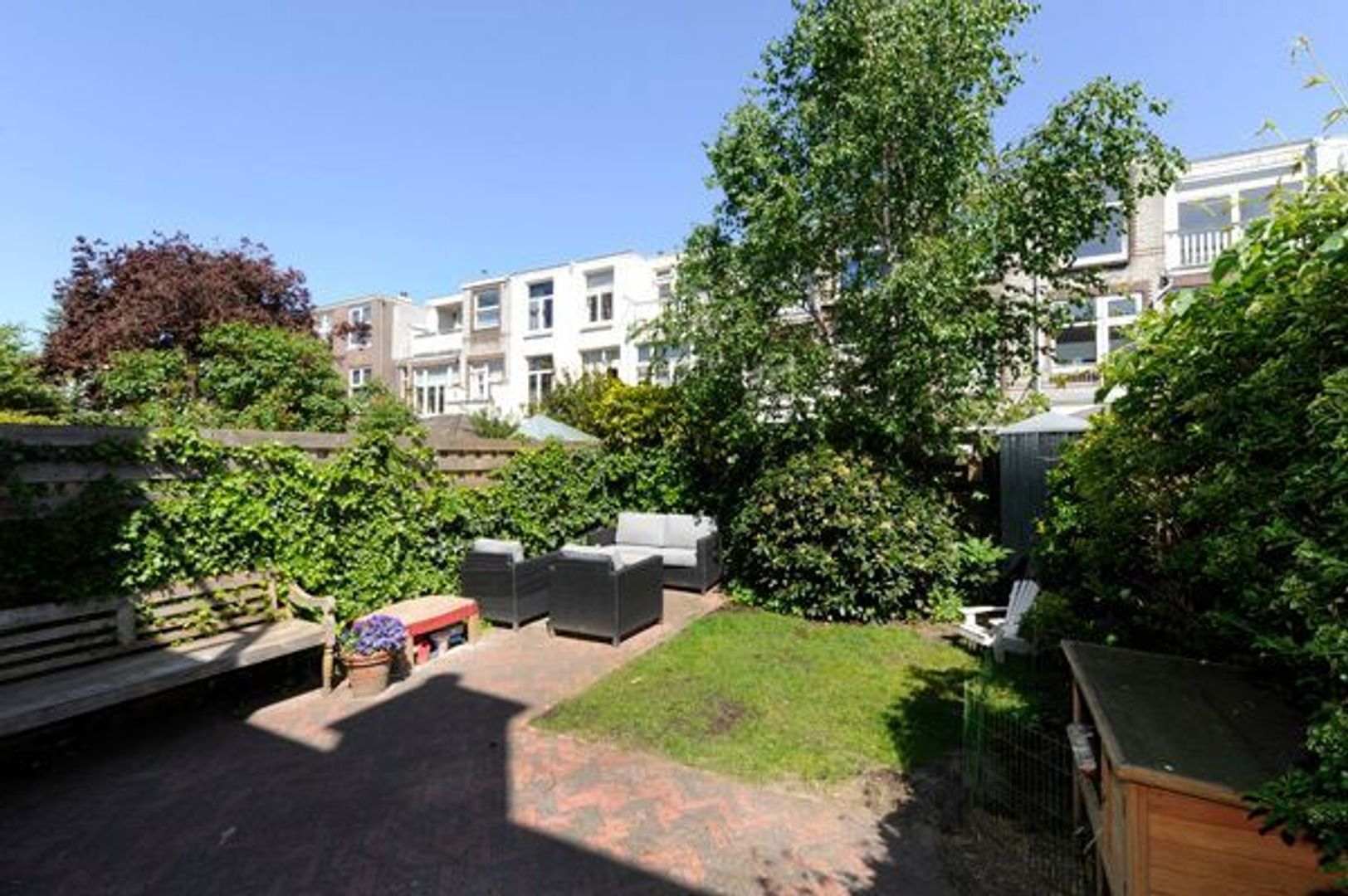 Van Beverningkstraat 146 .