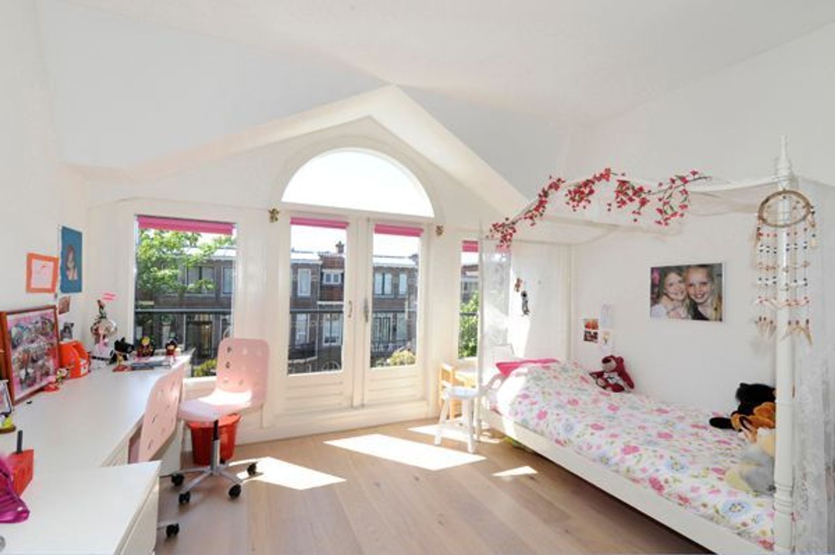 Van Beverningkstraat 146 .