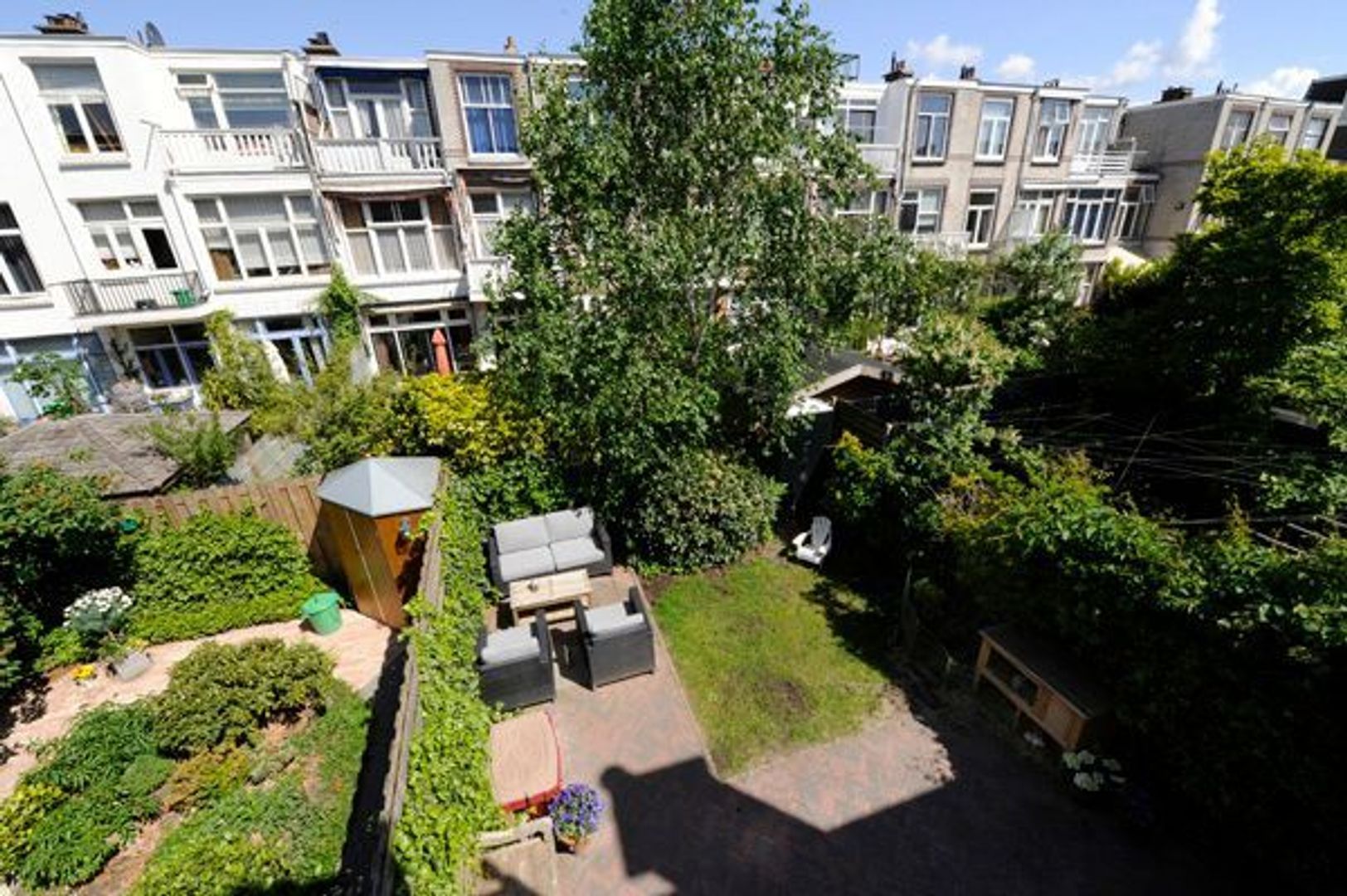 Van Beverningkstraat 146 .