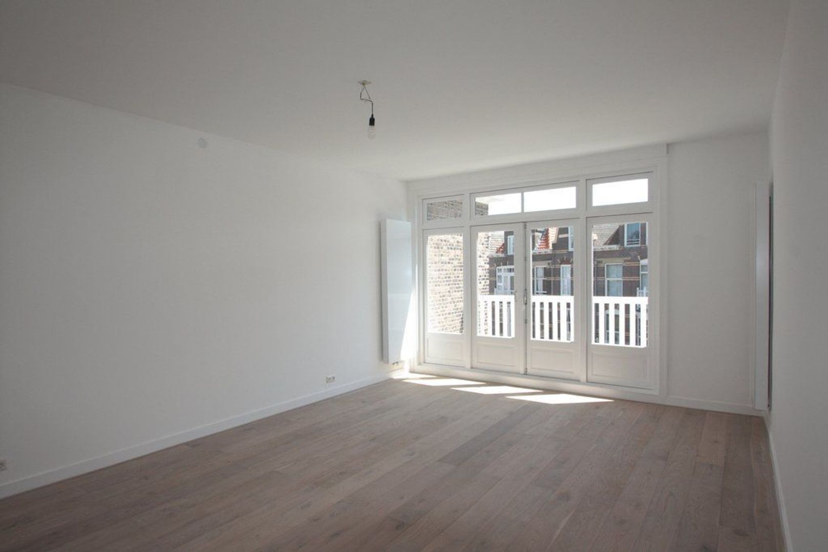 Frederik Hendriklaan 36 .