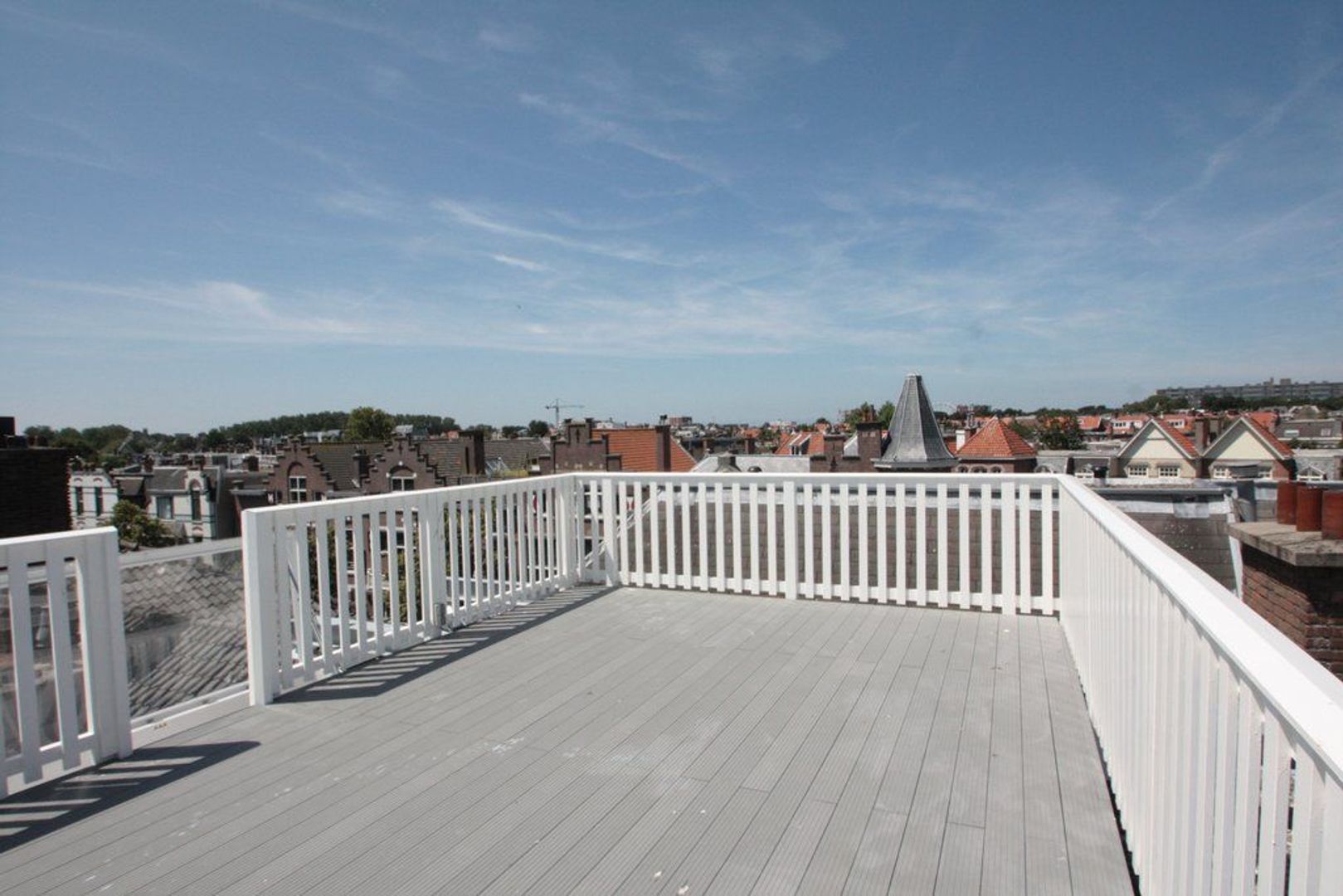 Frederik Hendriklaan 36 .