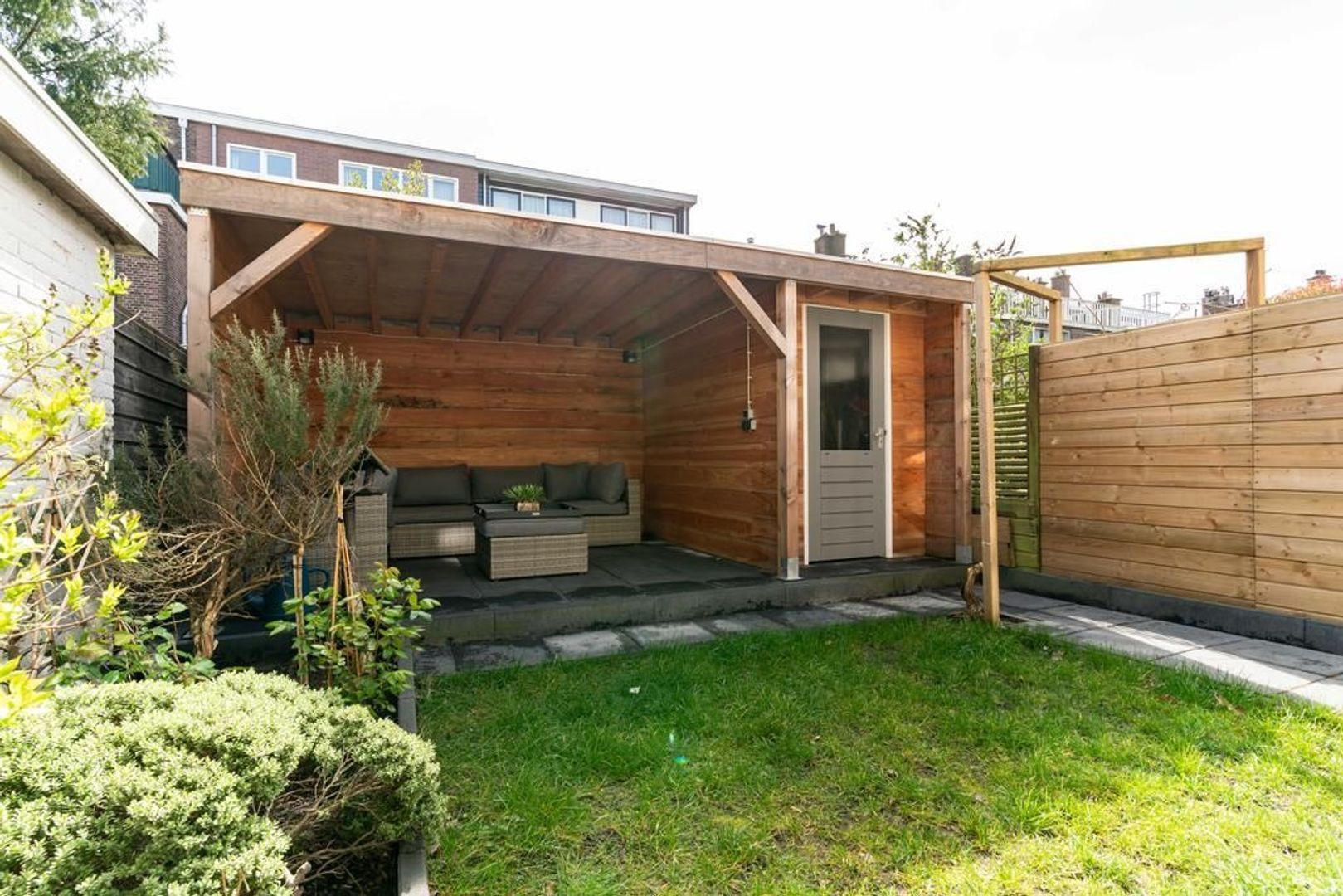 Van Nijenrodestraat 17