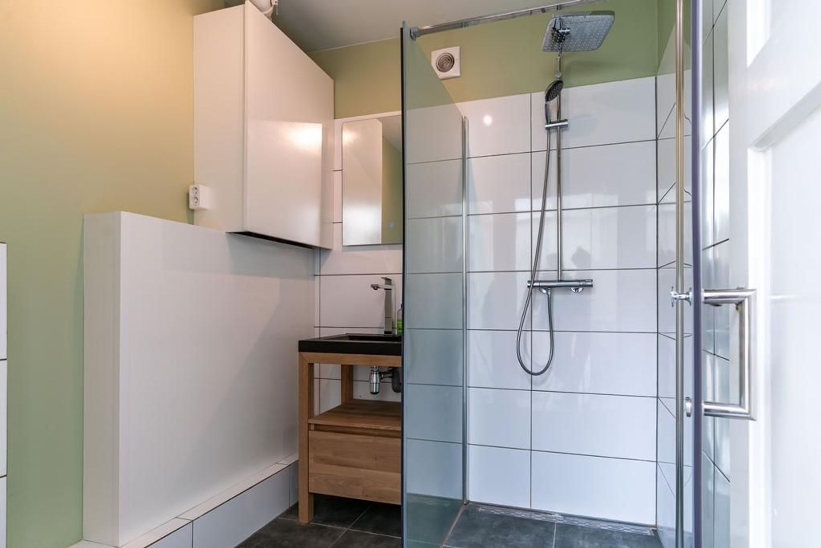 Van Nijenrodestraat 17