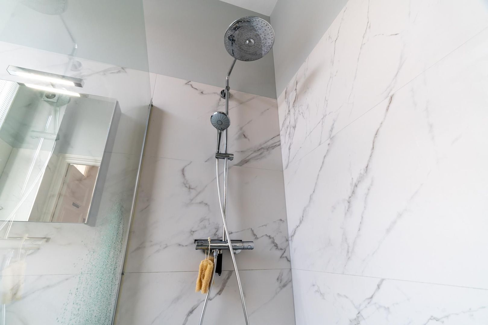 Jan van Nassaustraat 50 .