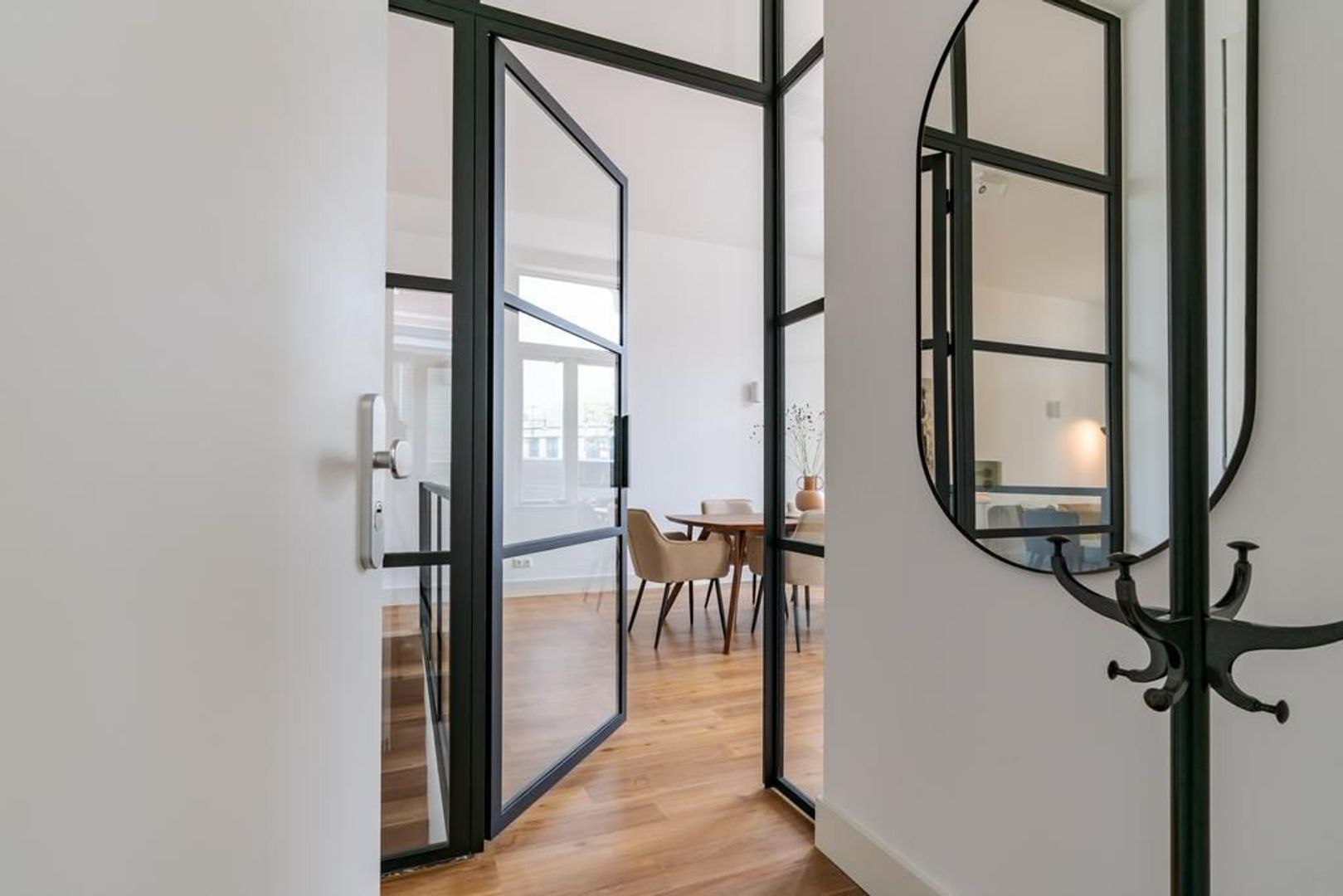 Nieuwe Parklaan 193 .