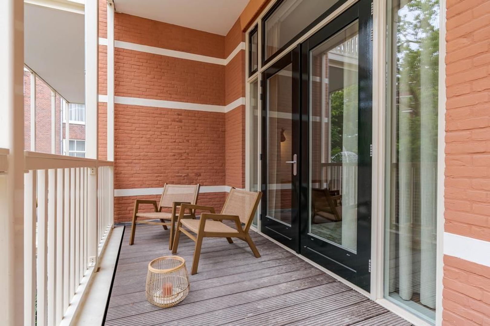 Nieuwe Parklaan 193 .