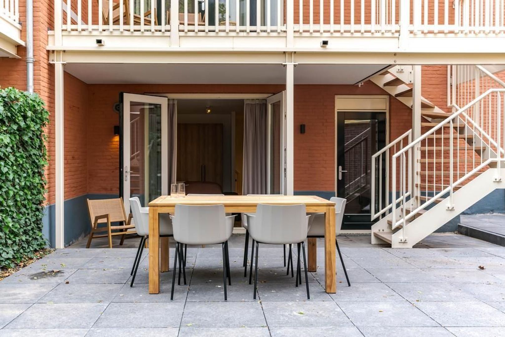 Nieuwe Parklaan 193 .