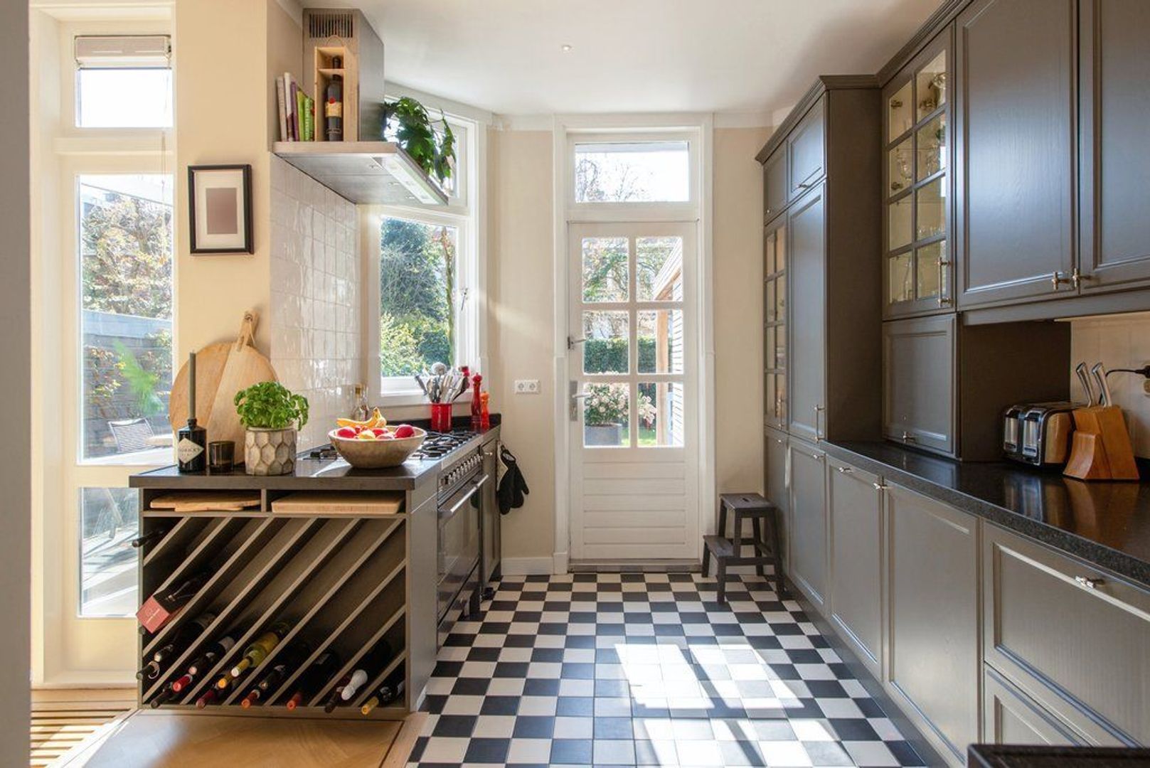 Weissenbruchstraat 147 .