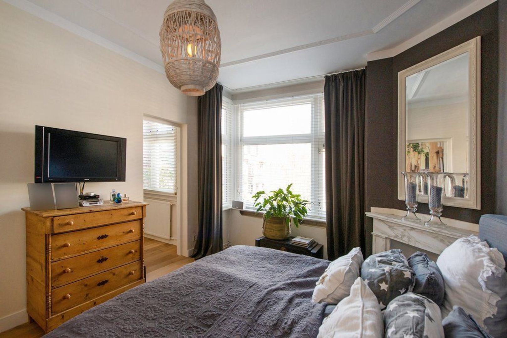 Weissenbruchstraat 147 .