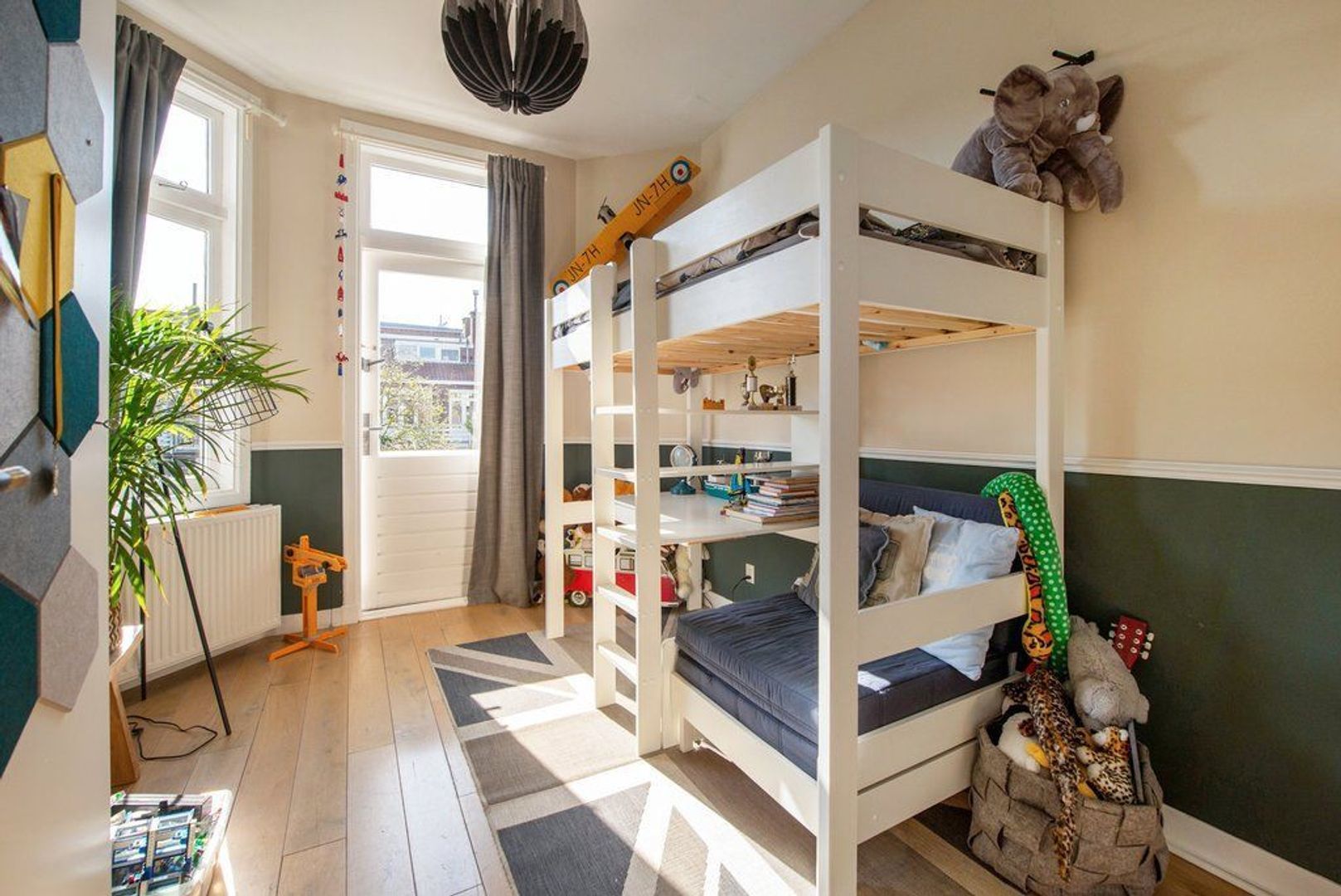 Weissenbruchstraat 147 .