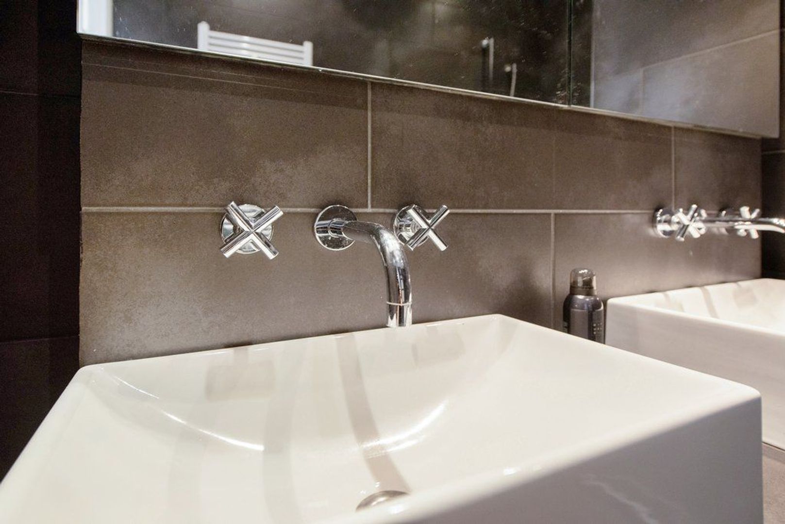 Weissenbruchstraat 147 .