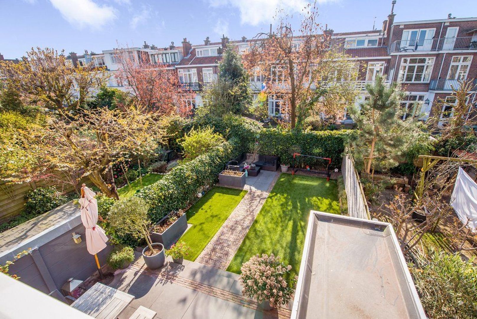 Weissenbruchstraat 147 .