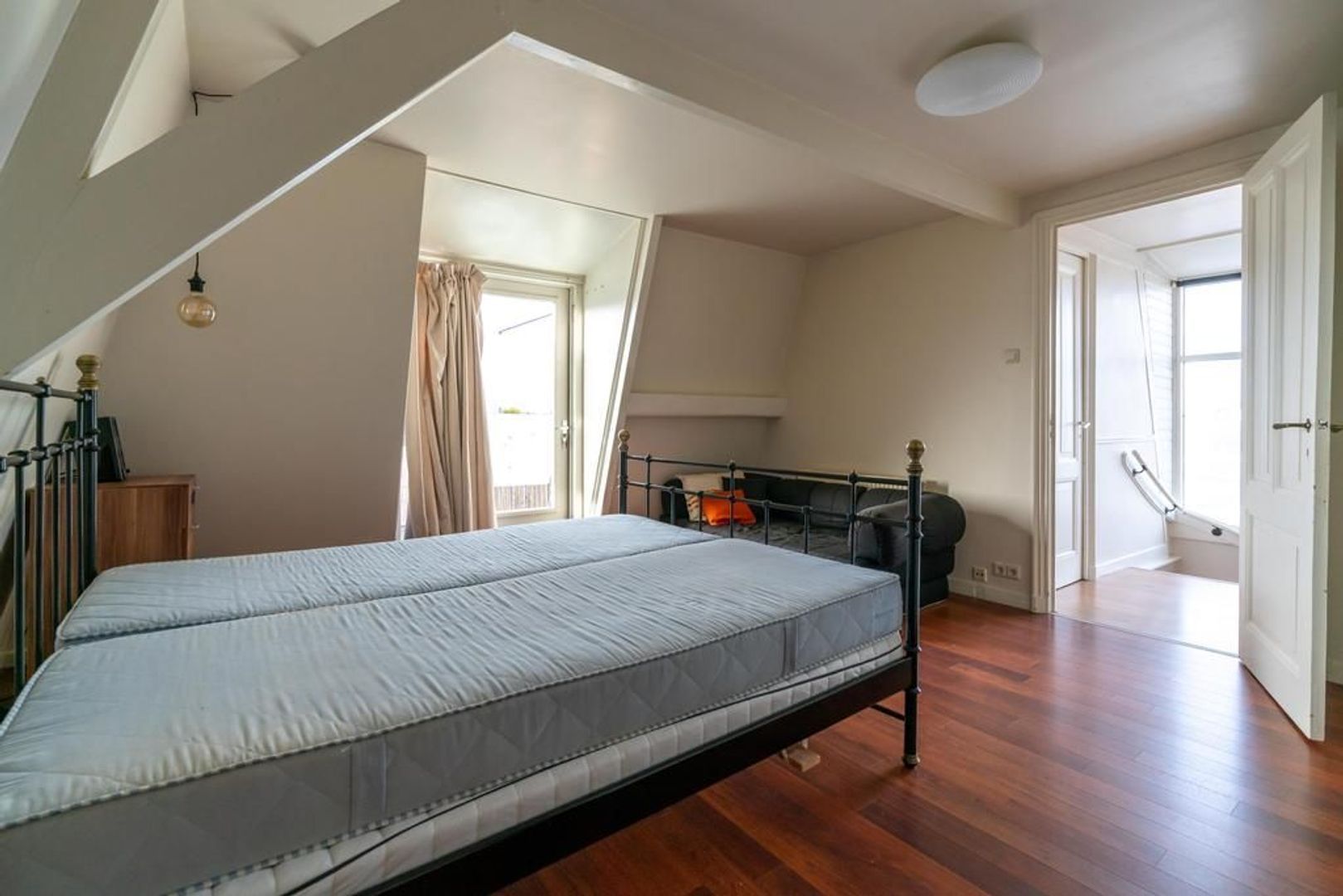 Van Beuningenstraat 56 A