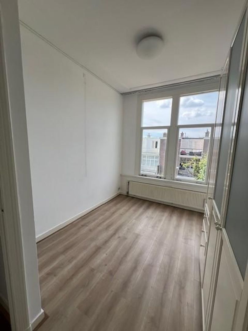 Van Beuningenstraat 56