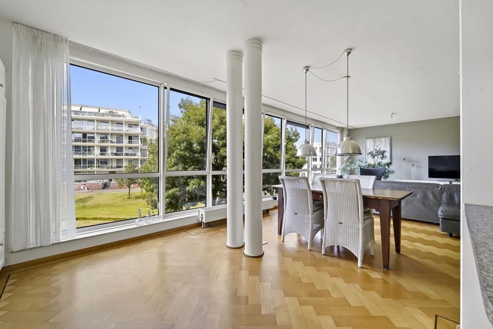 Burgemeester De Monchyplein 66