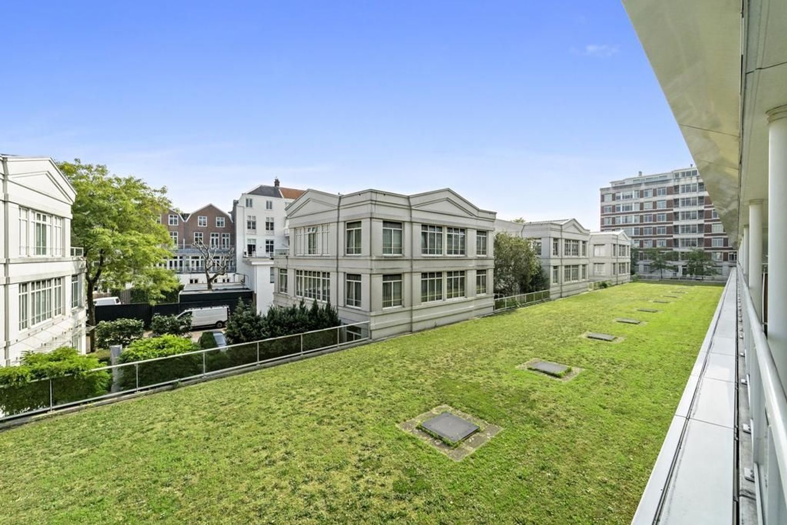 Burgemeester De Monchyplein 66