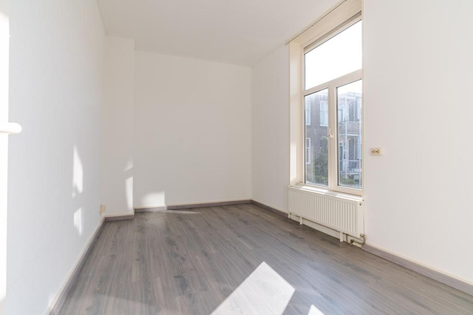 Johannes Camphuijsstraat 144