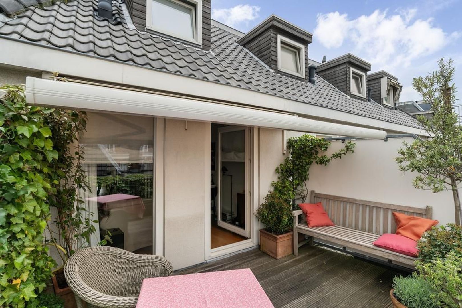 Van Kinsbergenstraat 83 S