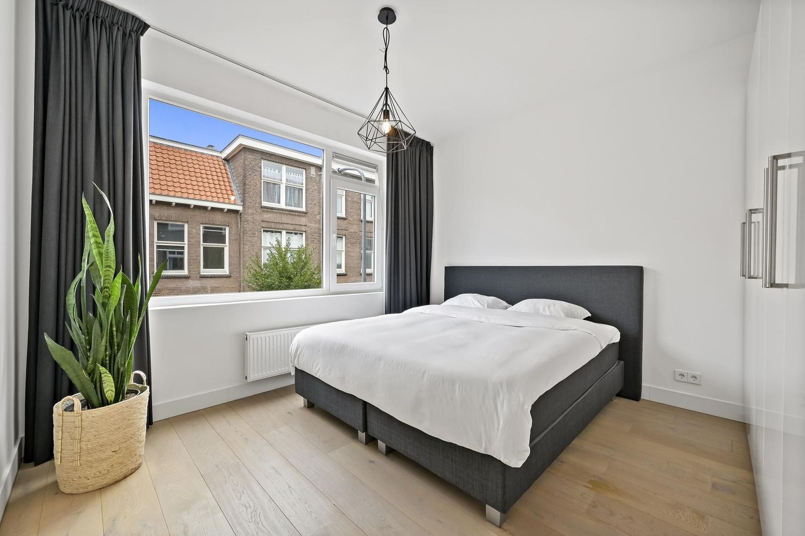 Hendrik Zwaardecroonstraat 74