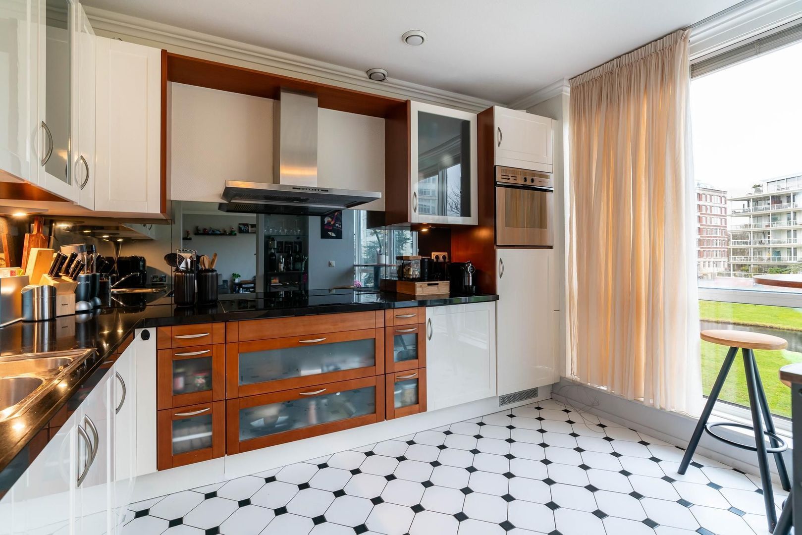 Burgemeester De Monchyplein 90