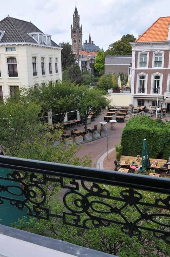 Anna Paulownaplein 7 A