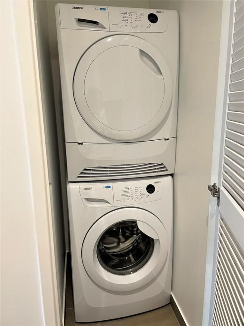 Anna Paulownaplein 7 A