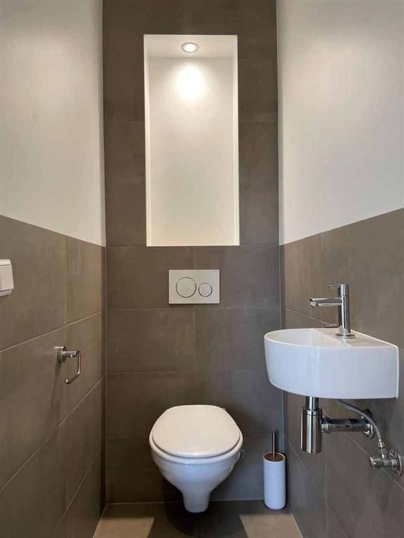 Anna Paulownaplein 7 A