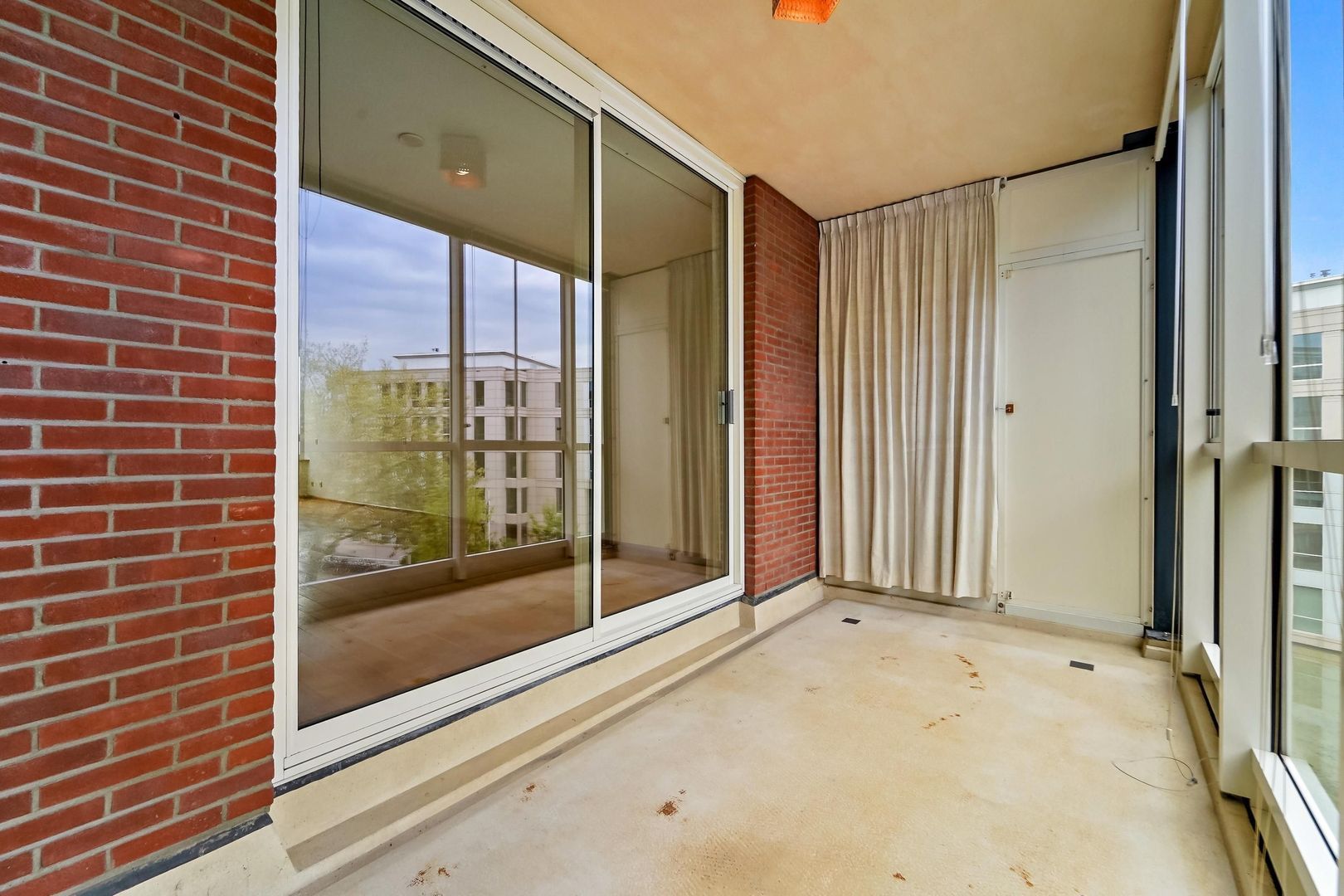 Burgemeester De Monchyplein 151