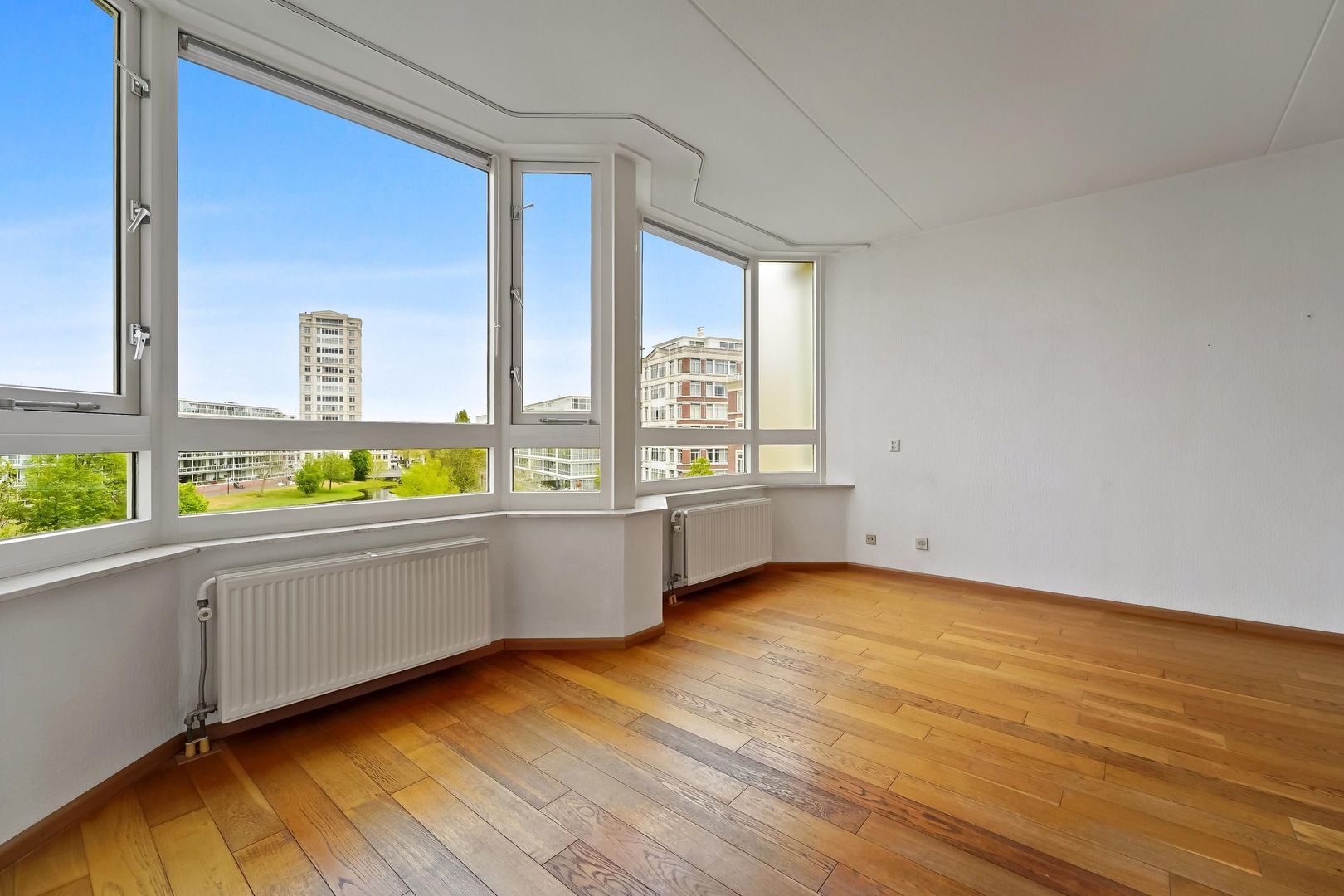 Burgemeester De Monchyplein 151