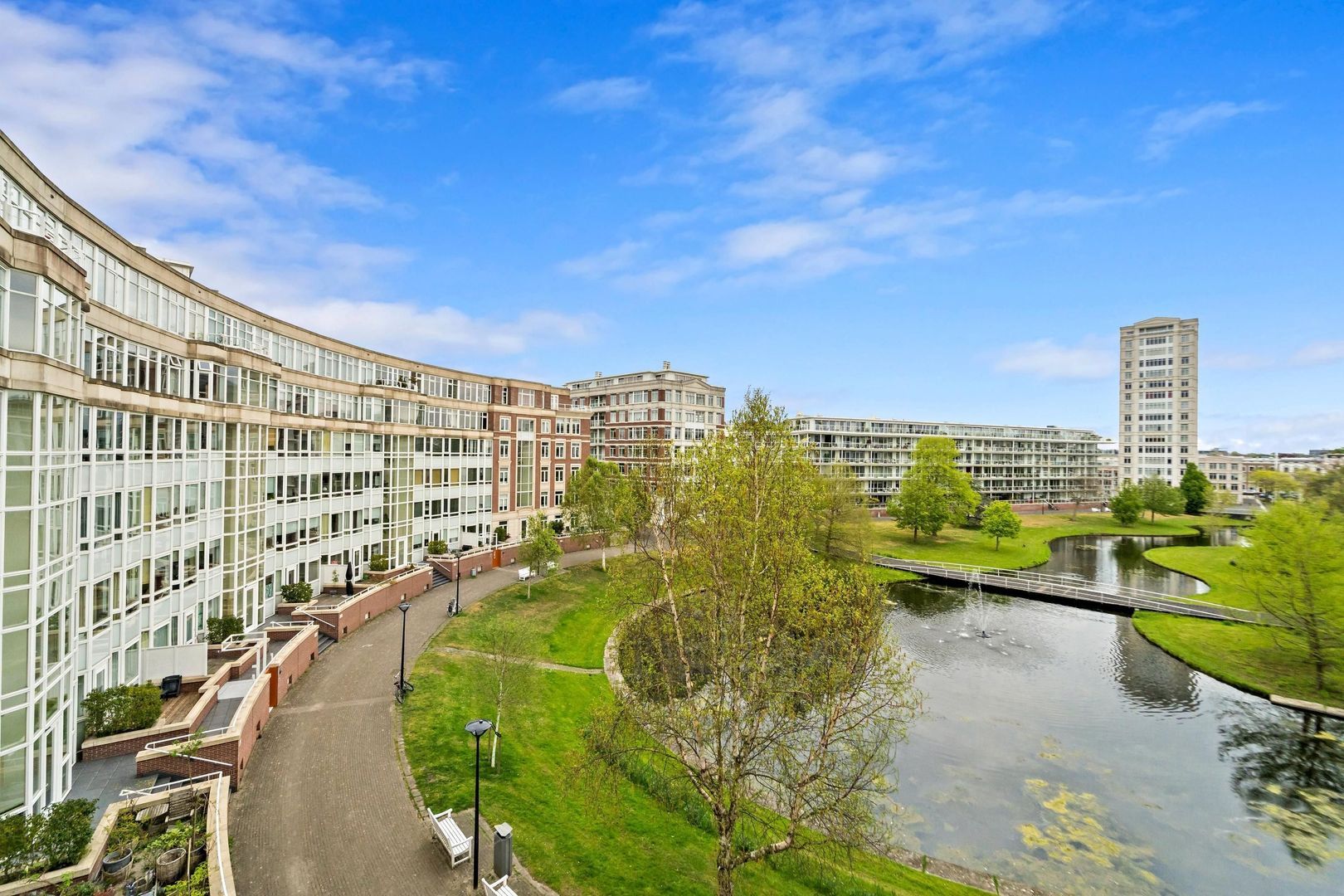 Burgemeester De Monchyplein 151