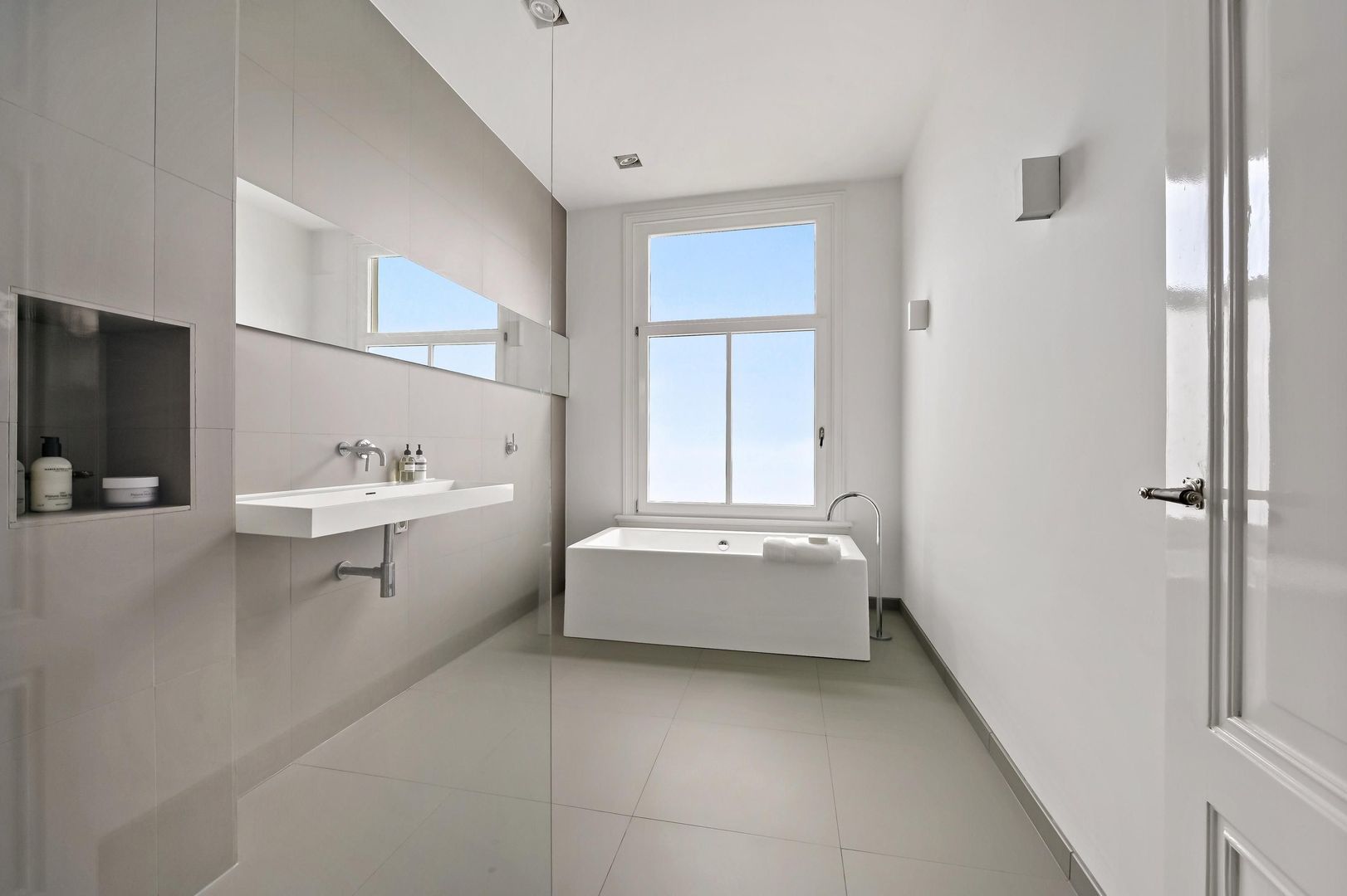 Waldeck Pyrmontkade 932