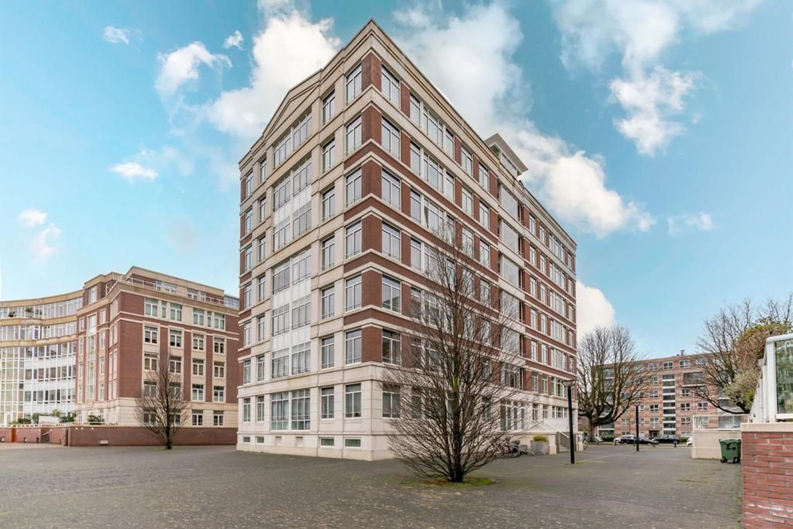 Burgemeester De Monchyplein 227