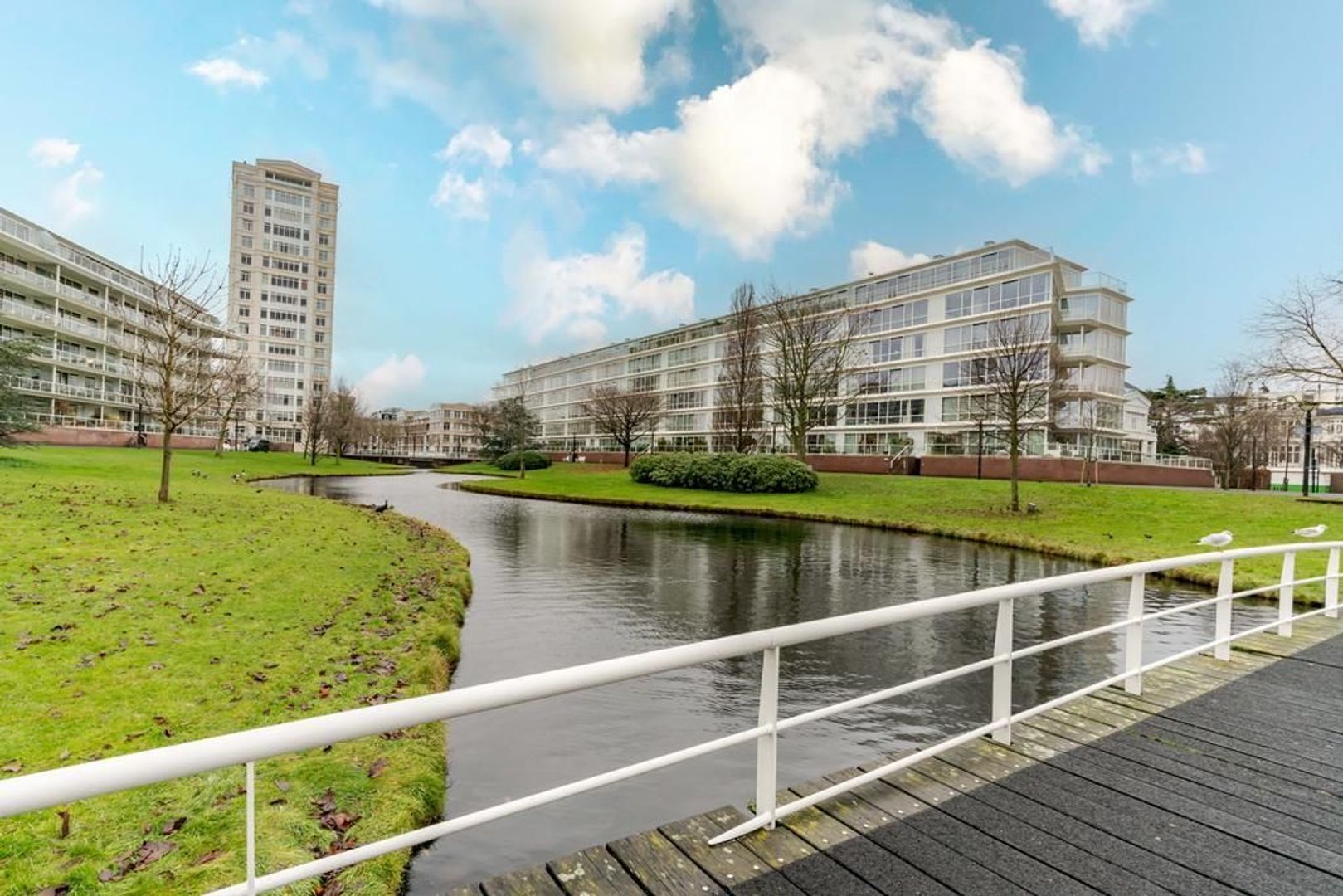 Burgemeester De Monchyplein 227