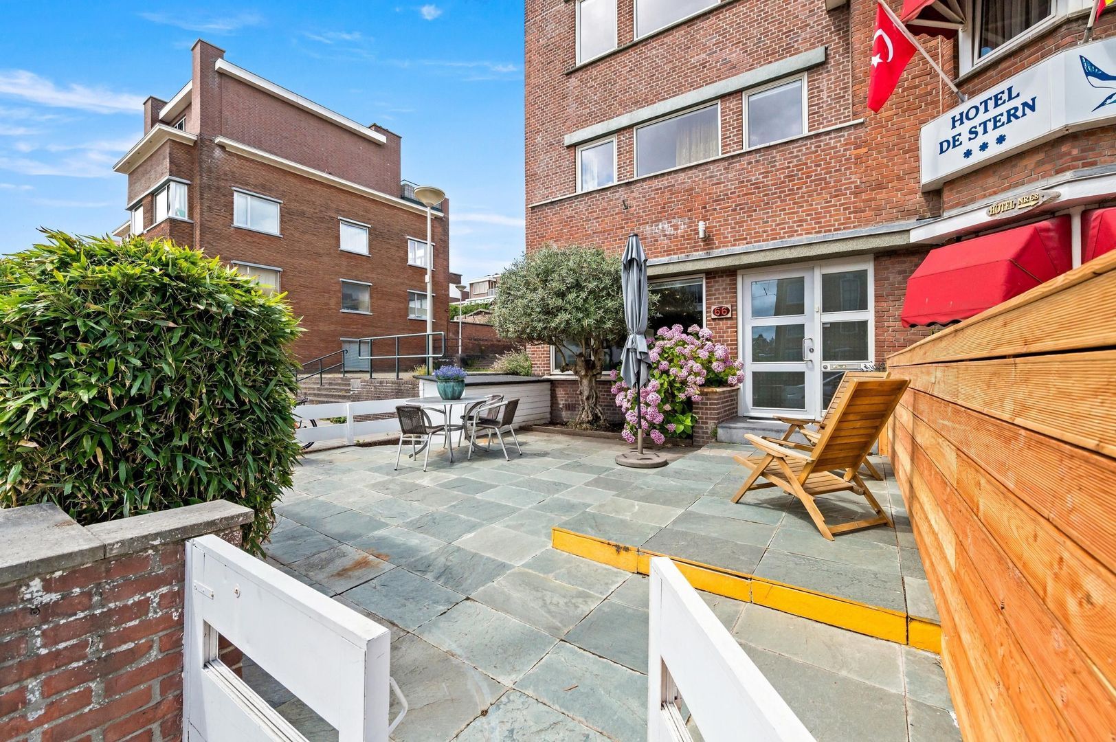 Gevers Deynootweg 66