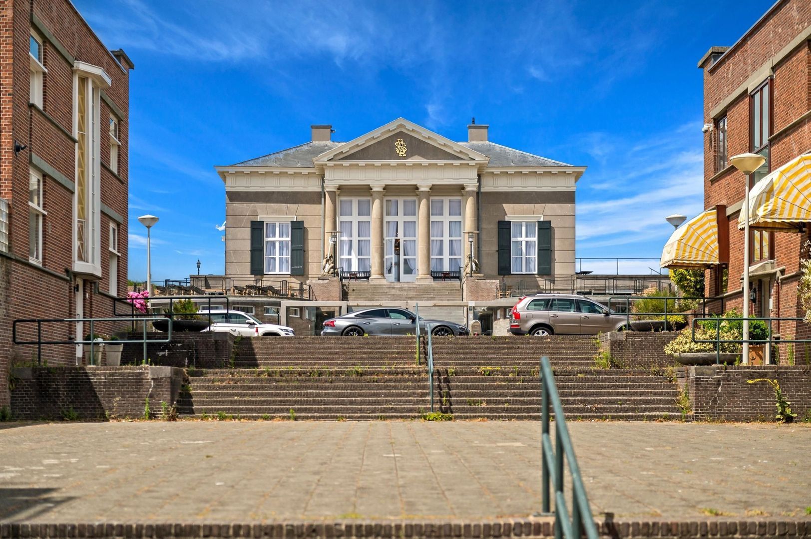 Gevers Deynootweg 66