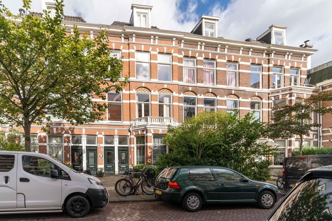Adelheidstraat 40 A blur
