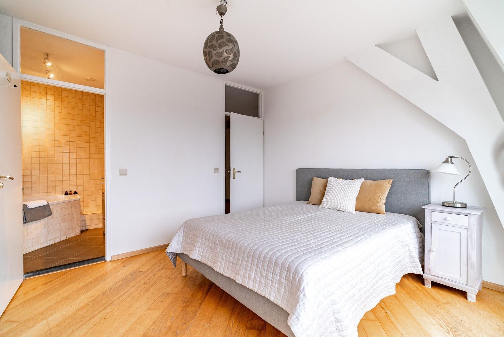 Nassau Zuilensteinstraat 12 D