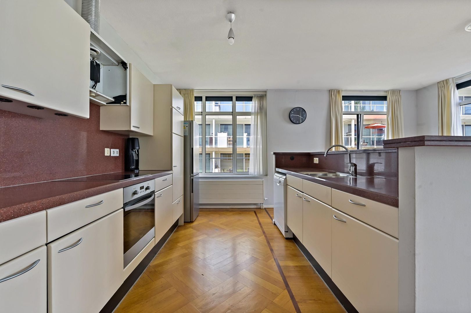 Burgemeester Marijnenlaan 102