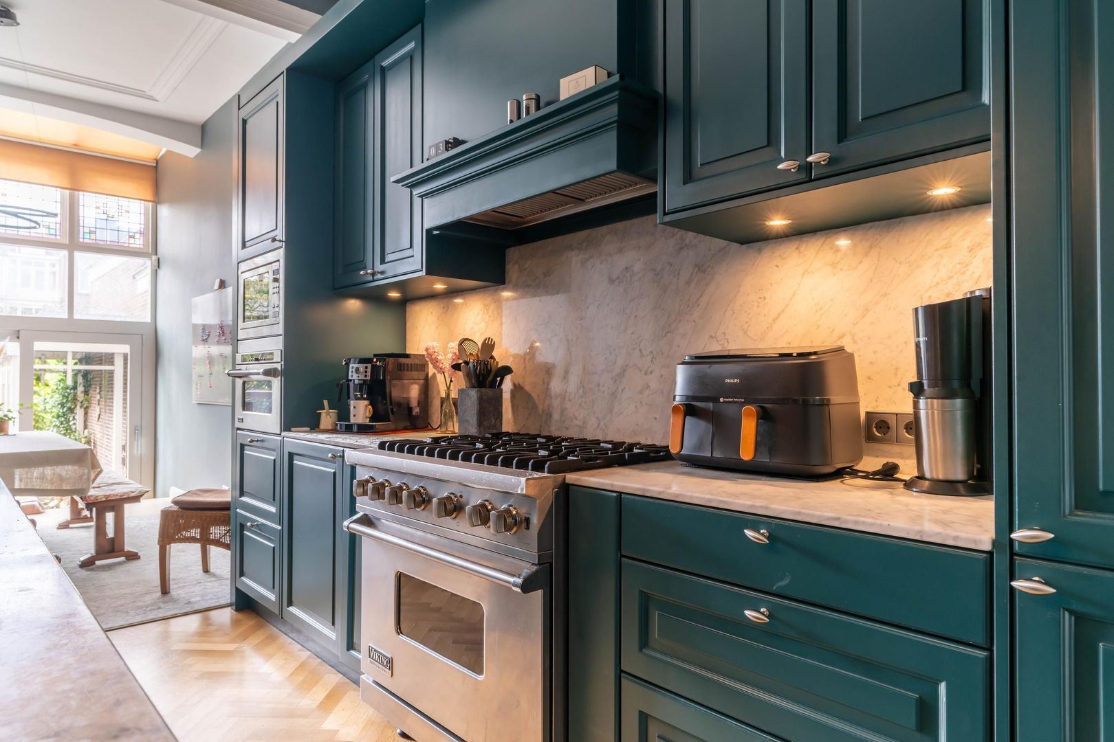 Nassau Ouwerkerkstraat 8