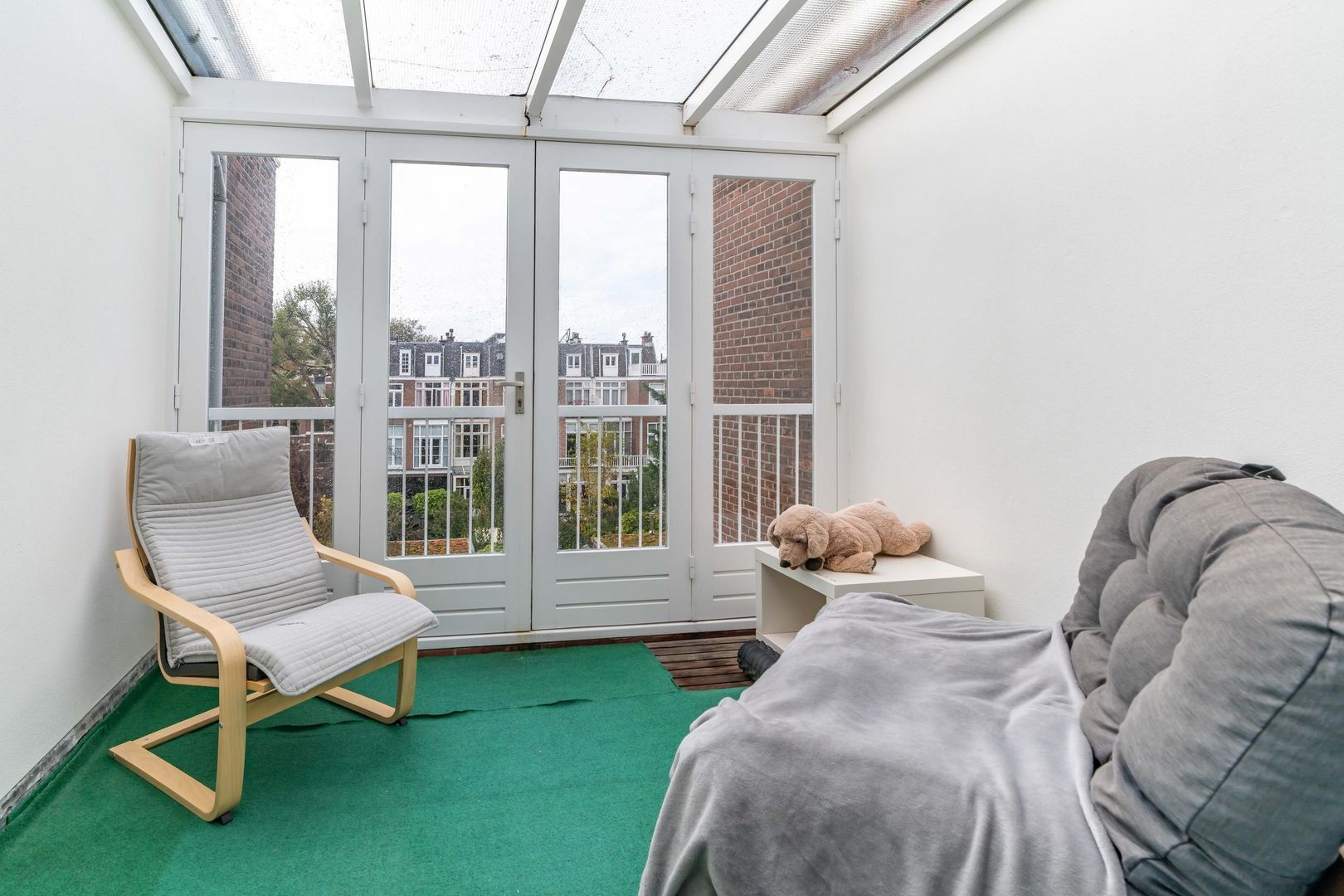 Nassau Ouwerkerkstraat 8