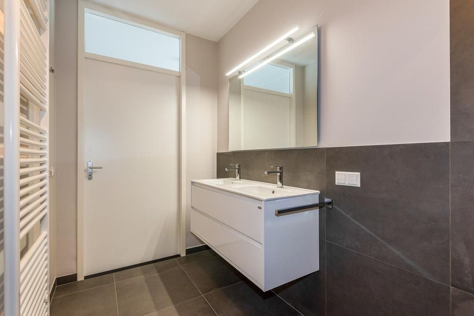 Burgemeester De Monchyplein 5