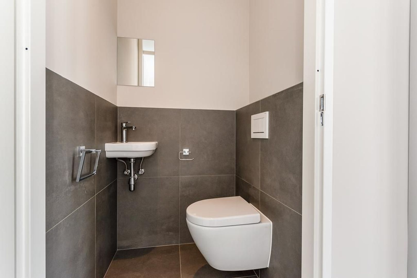 Burgemeester De Monchyplein 5