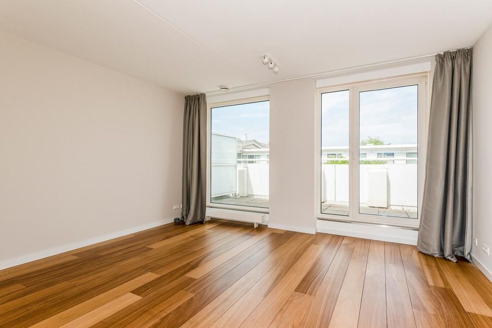 Burgemeester De Monchyplein 5