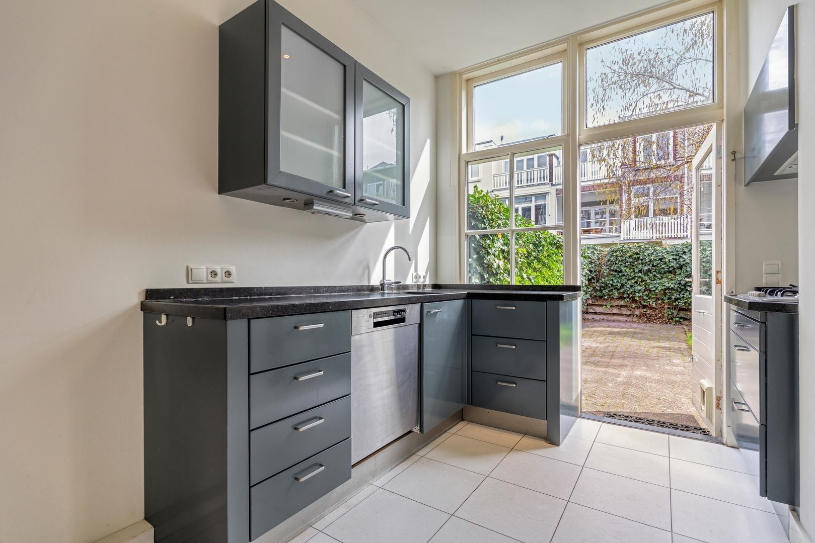 Van Beverningkstraat 146